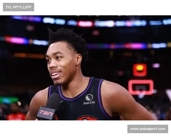 霍姆格伦谈与亚历山大配合：默契逐渐建立信任是基础